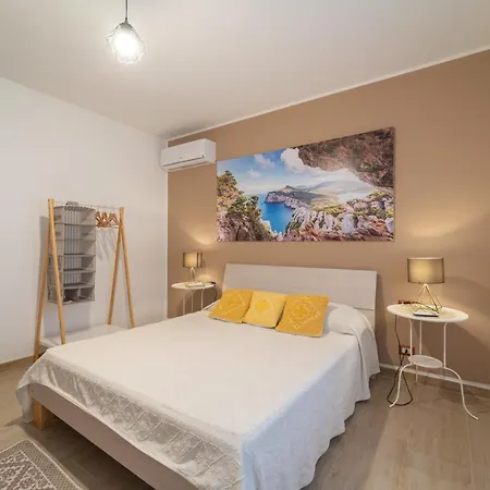 Michela Villa Alghero